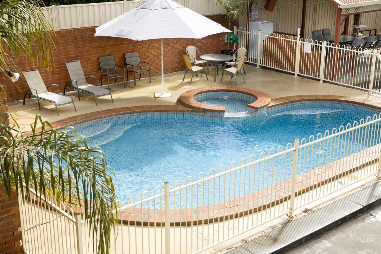 Courtyard Motor Inn Shepparton Exterior photo